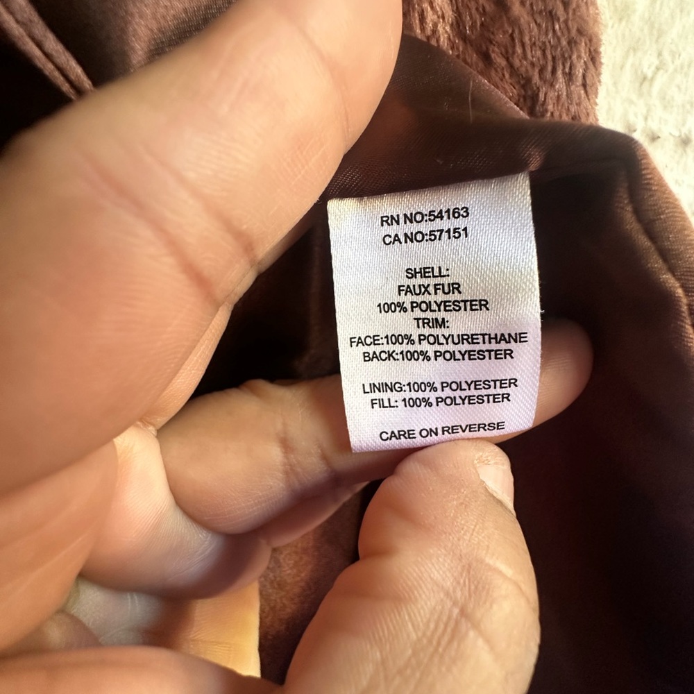 Marc New York Chocolate Faux Fur Vest - Picture 3 of 8